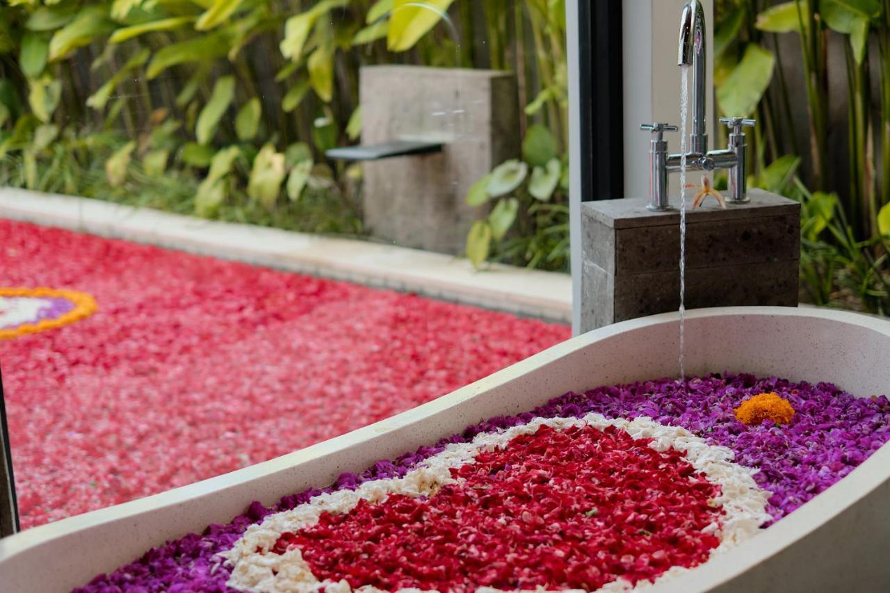 Abhinaya Ubud Villa Екстериор снимка
